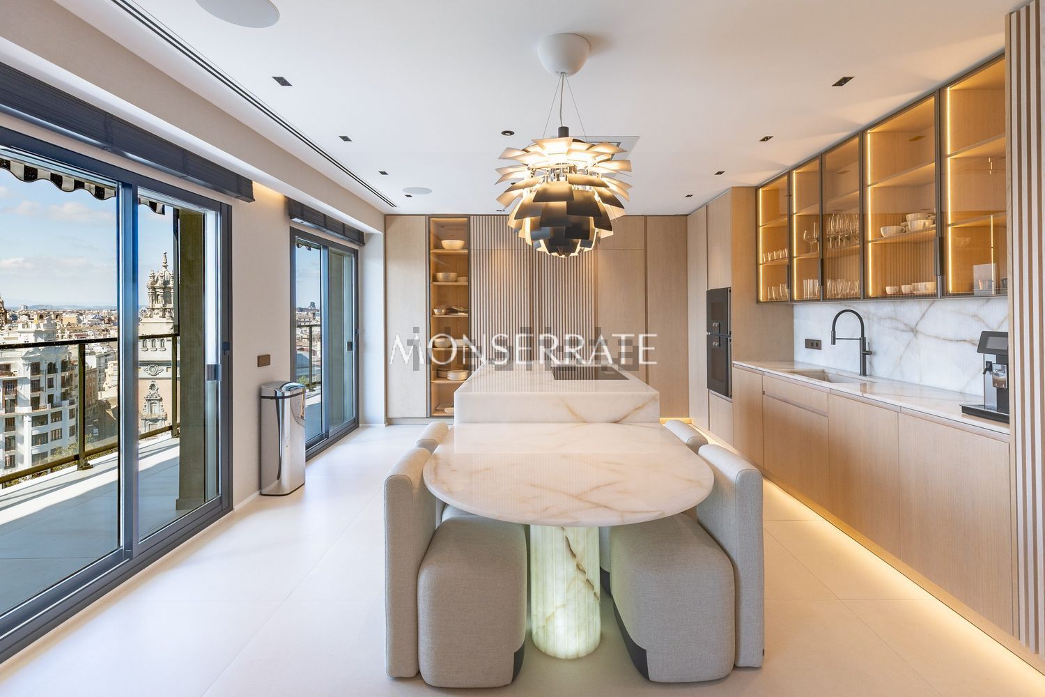 Wohnung 246 m² in Valencia