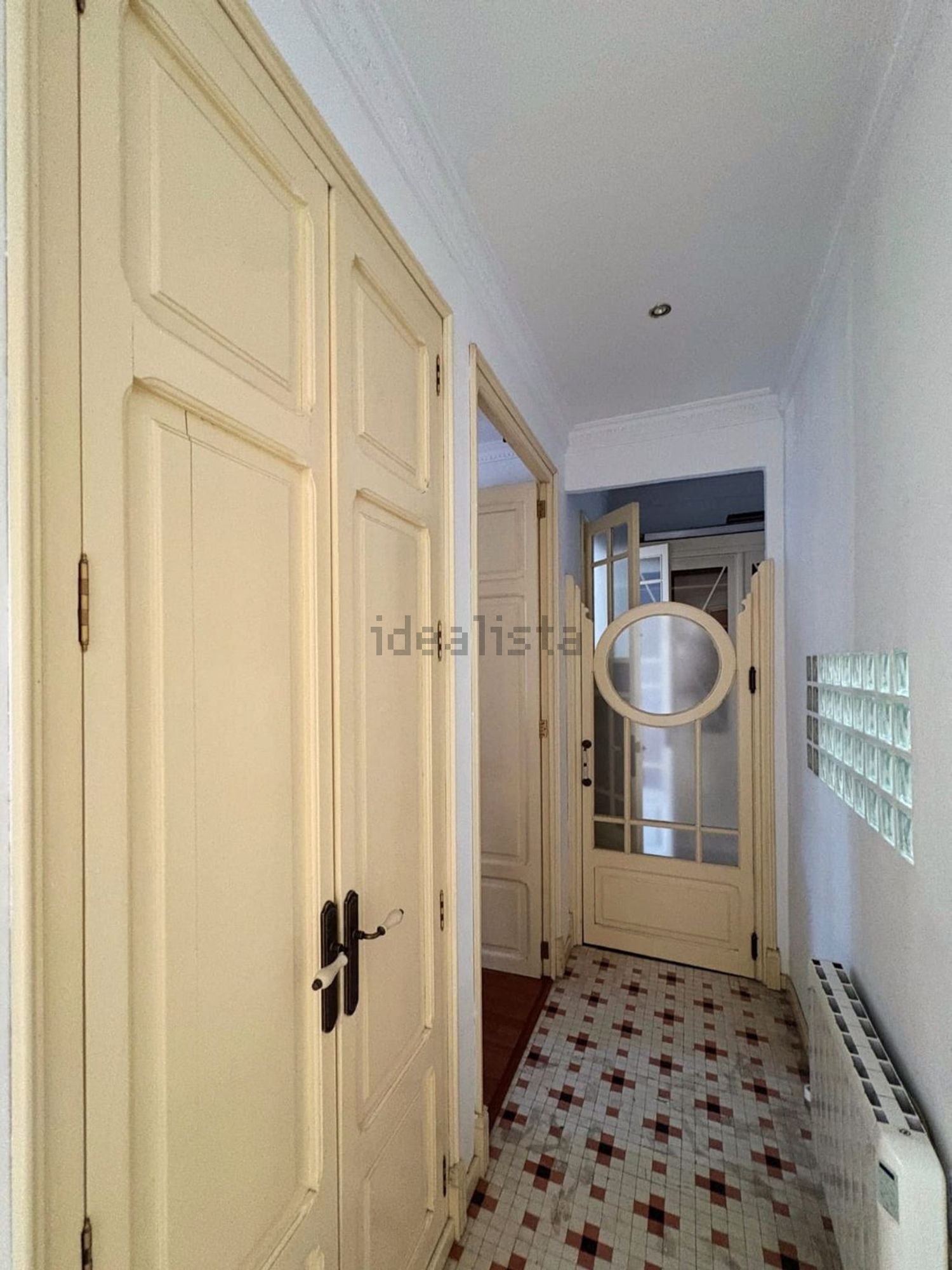 Wohnung 87 m² in Valencia