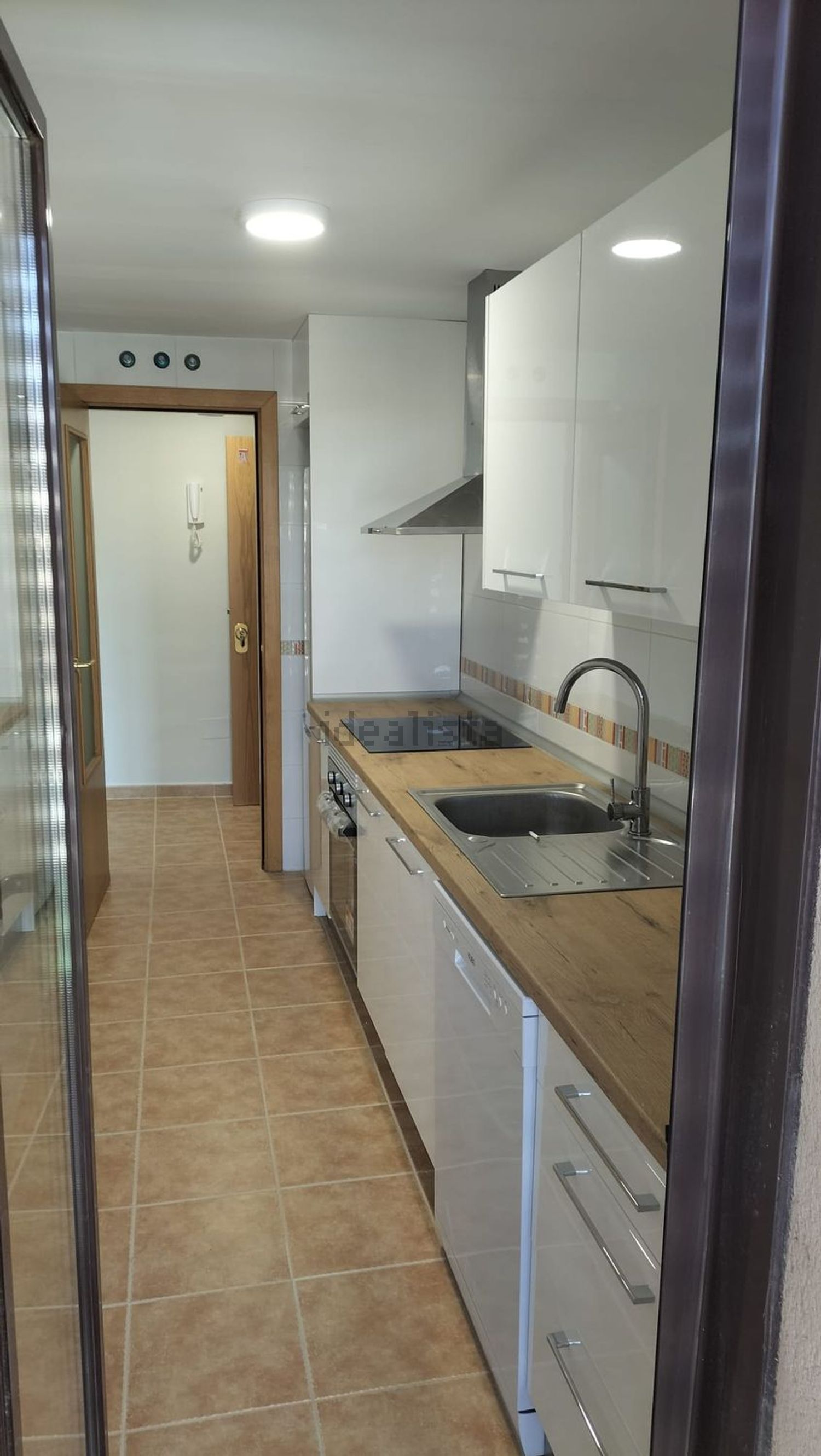 Flat 140 m² in Cabezamesada