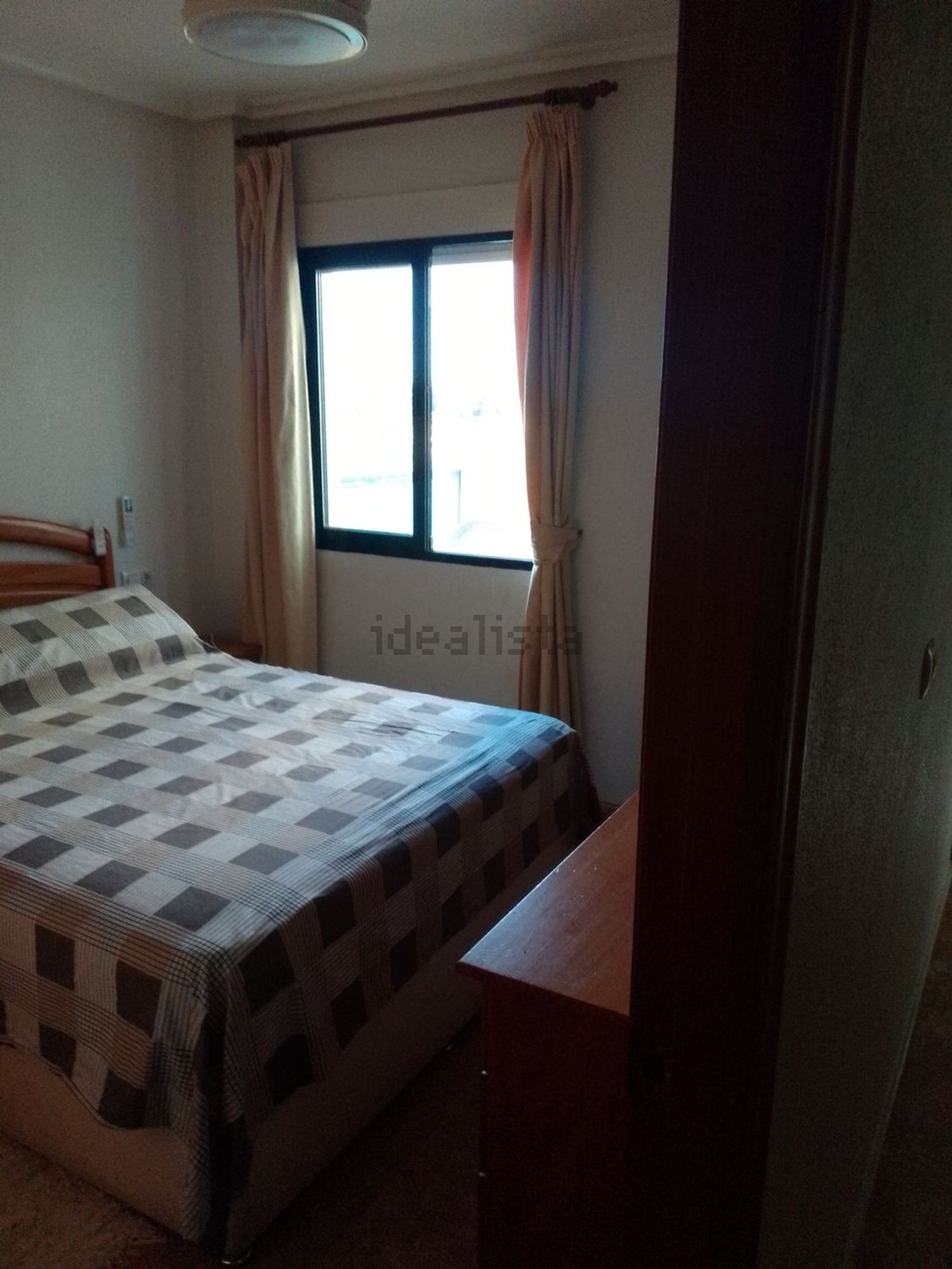 Habitació de lloguer, Oriola