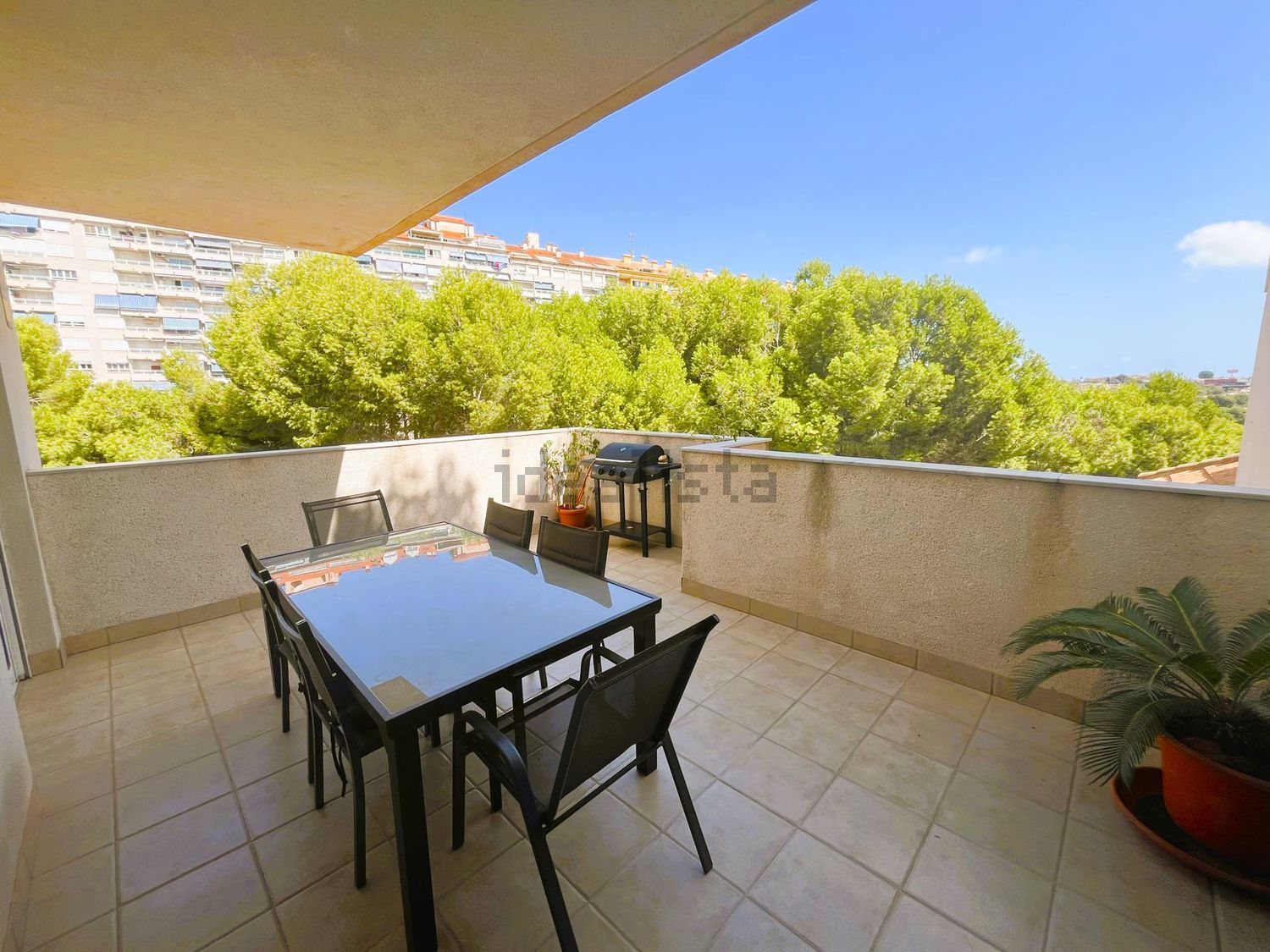 Piso de 90 m² en Orihuela