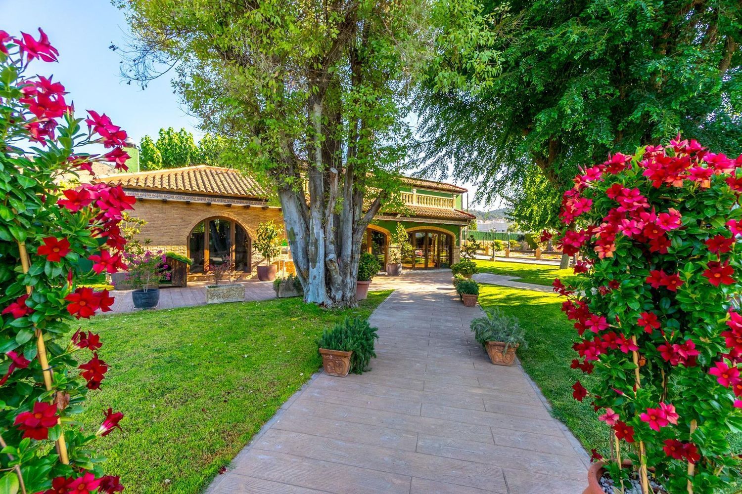 Casa de 395 m² a Onil