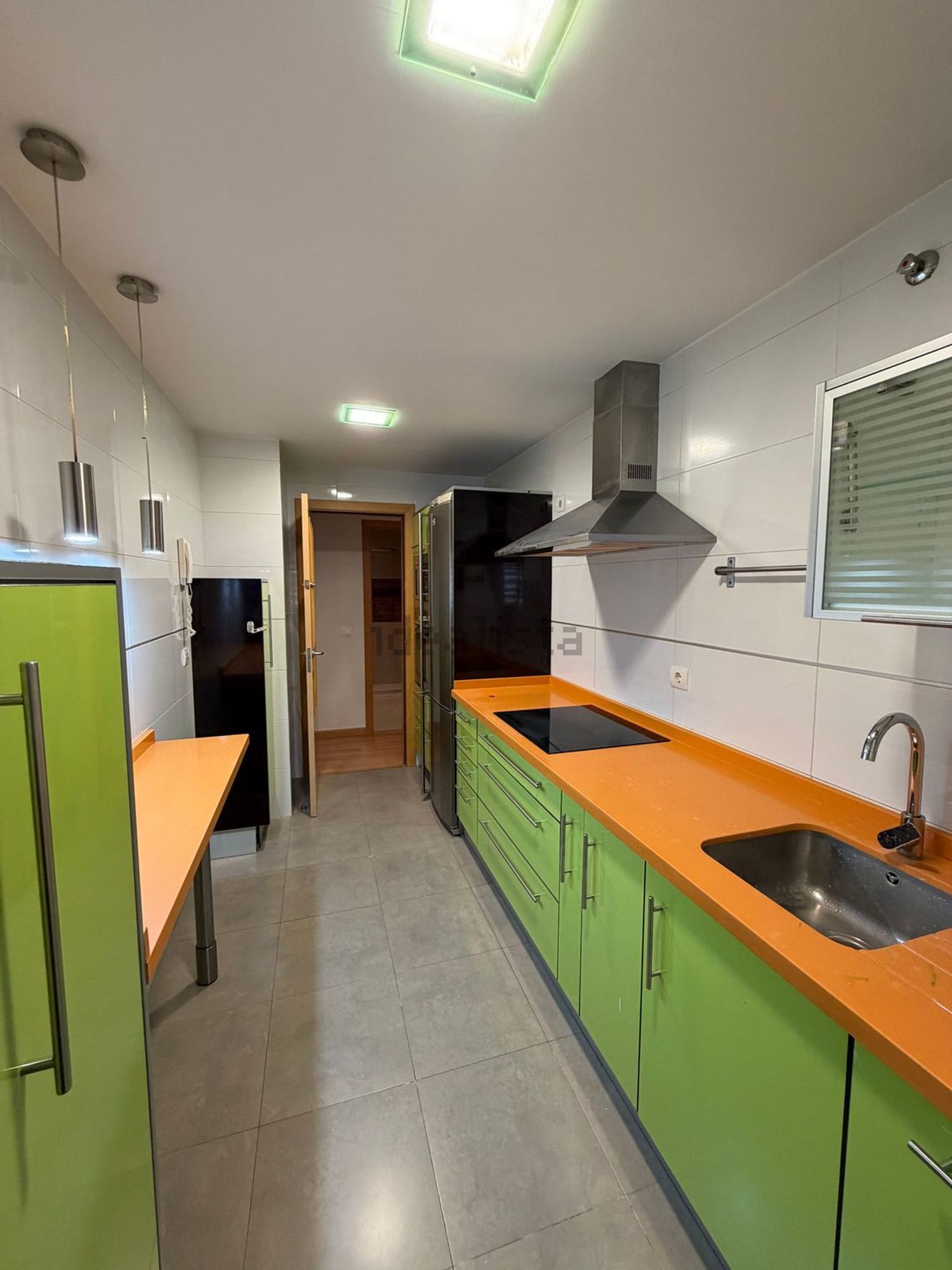 Piso de 90 m² en Bormujos