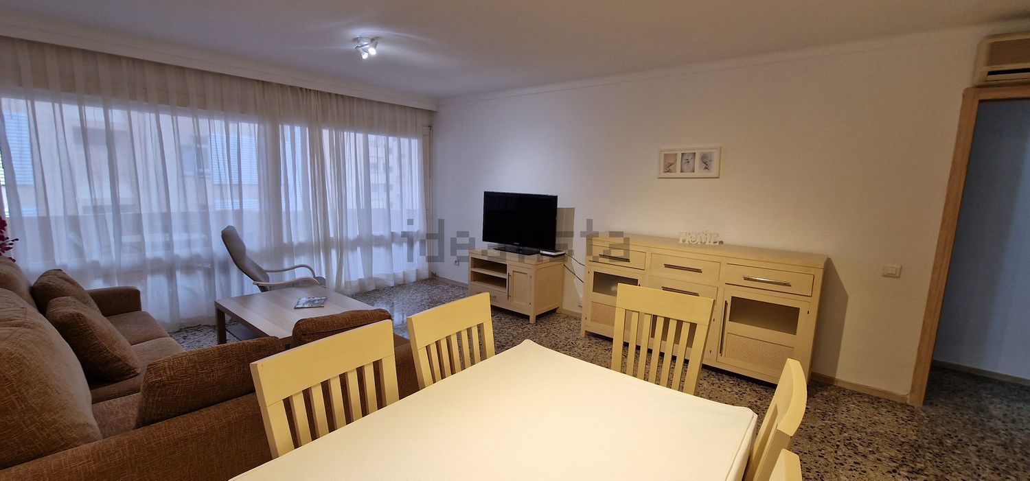 Habitació de lloguer, Eivissa