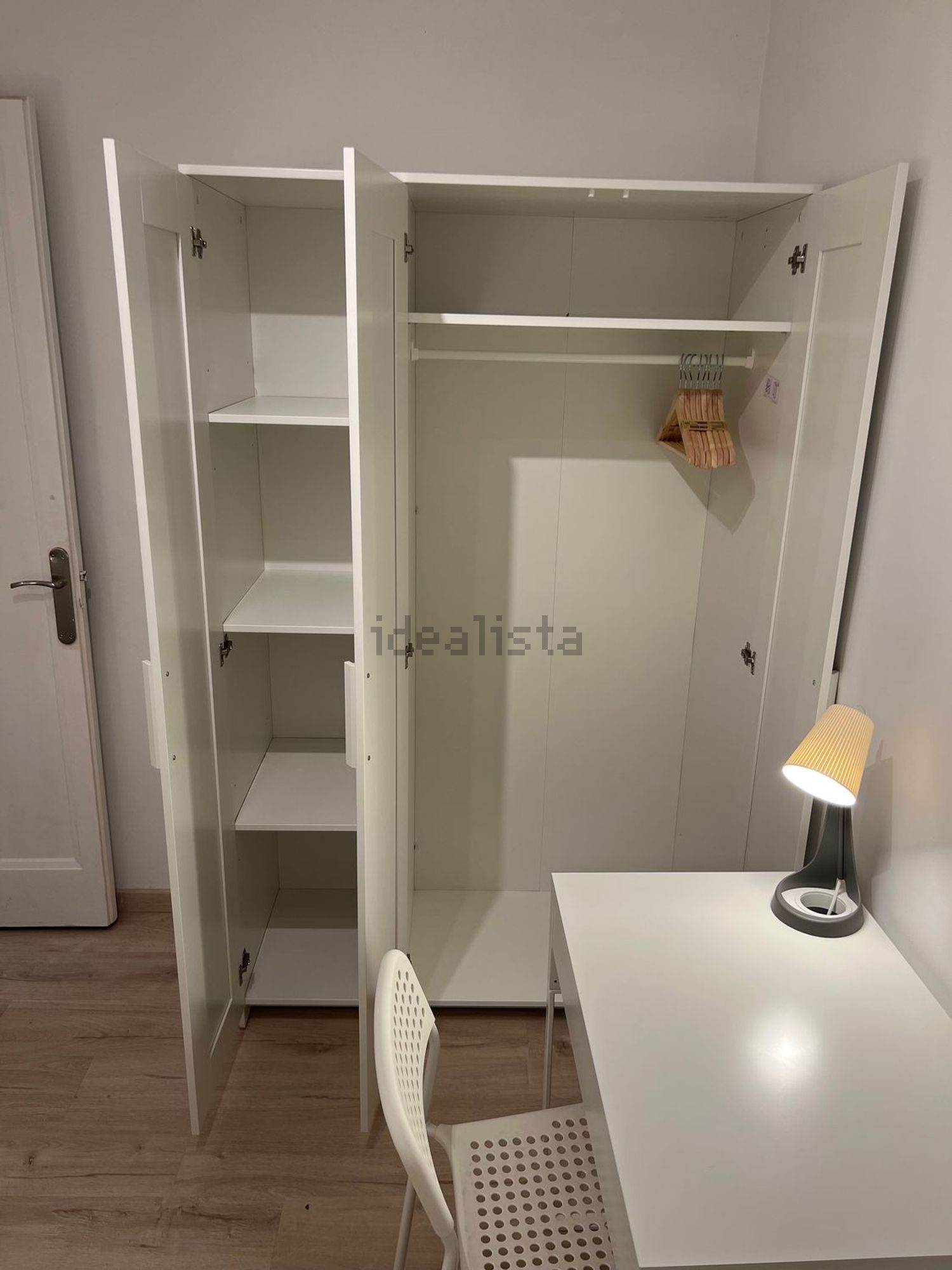 Room for rent, Barcelona