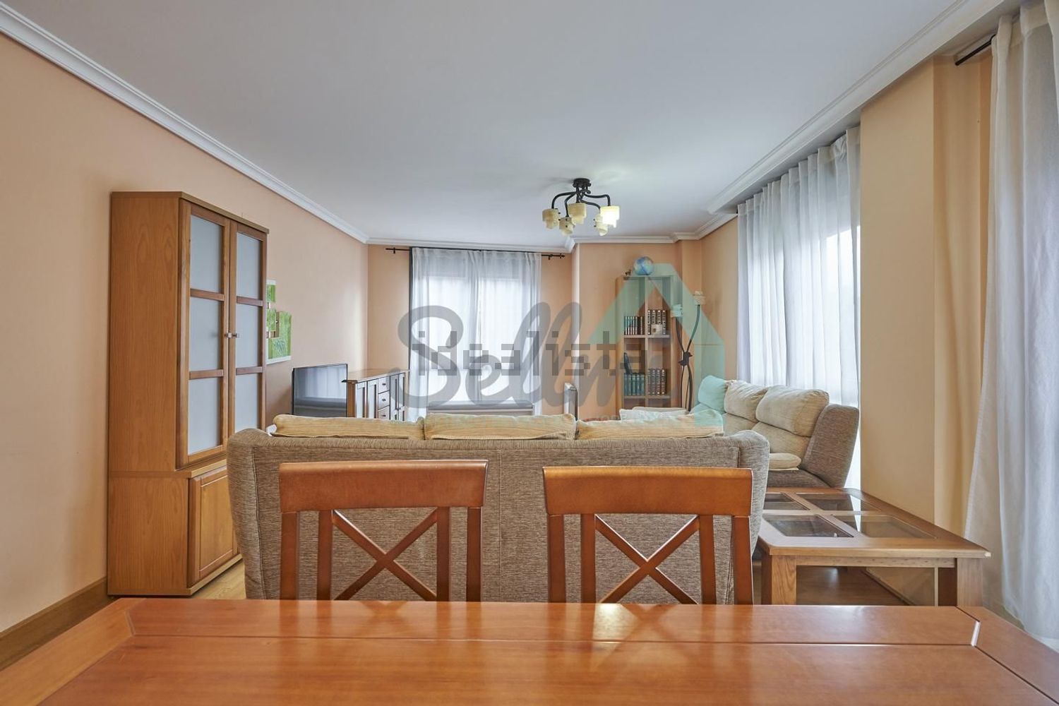 Piso de 132 m² en Oviedo