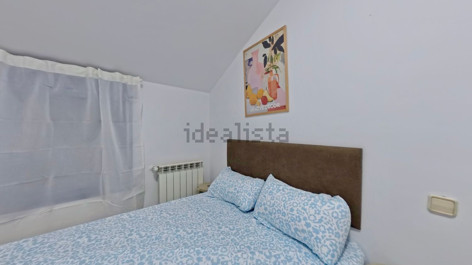 Habitació de lloguer, Alovera