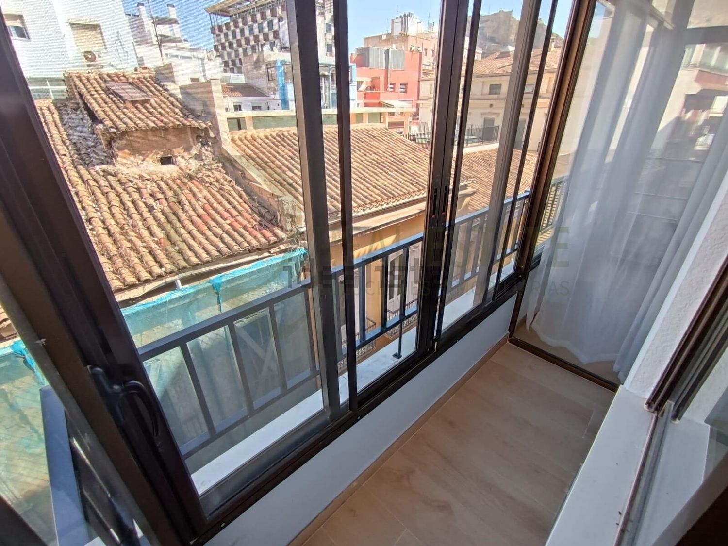 Wohnung 64 m² in Alicante