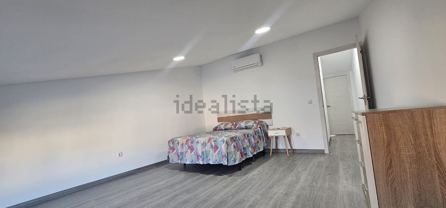 Casa de 201 m² en Lécera