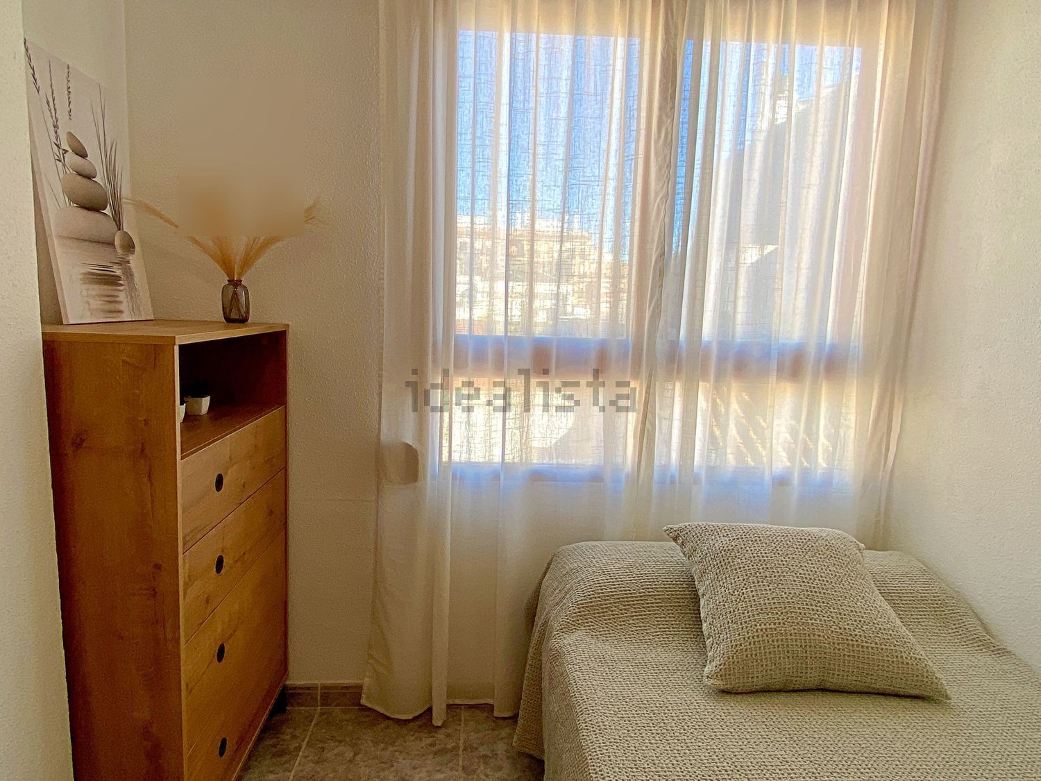 Room for rent, Sueca