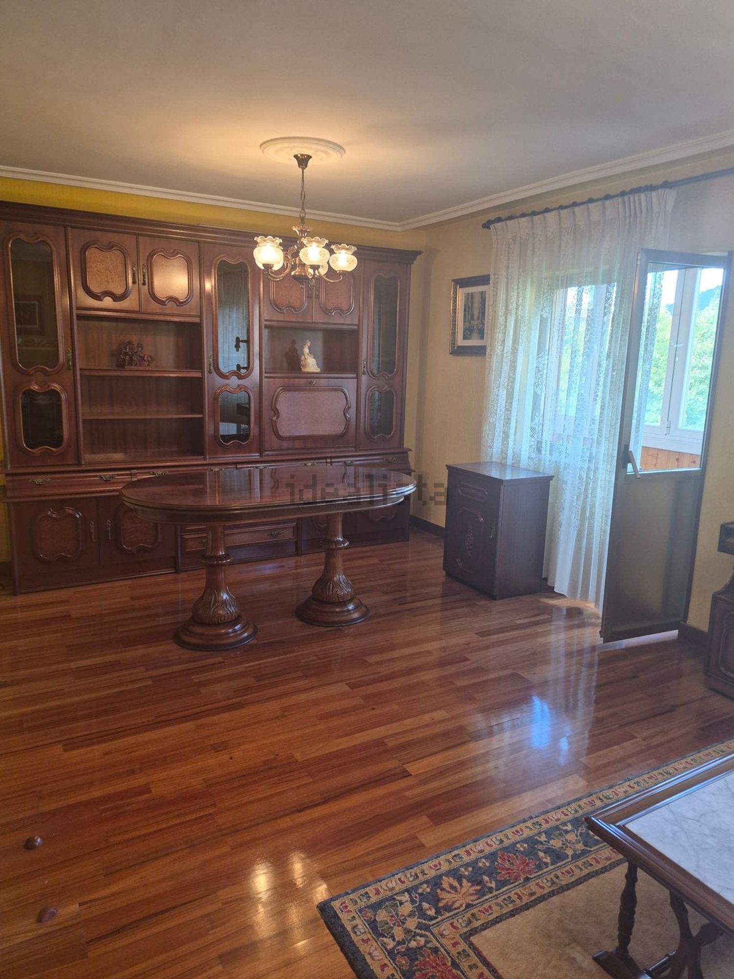 Appartement 70 m² à Mieres