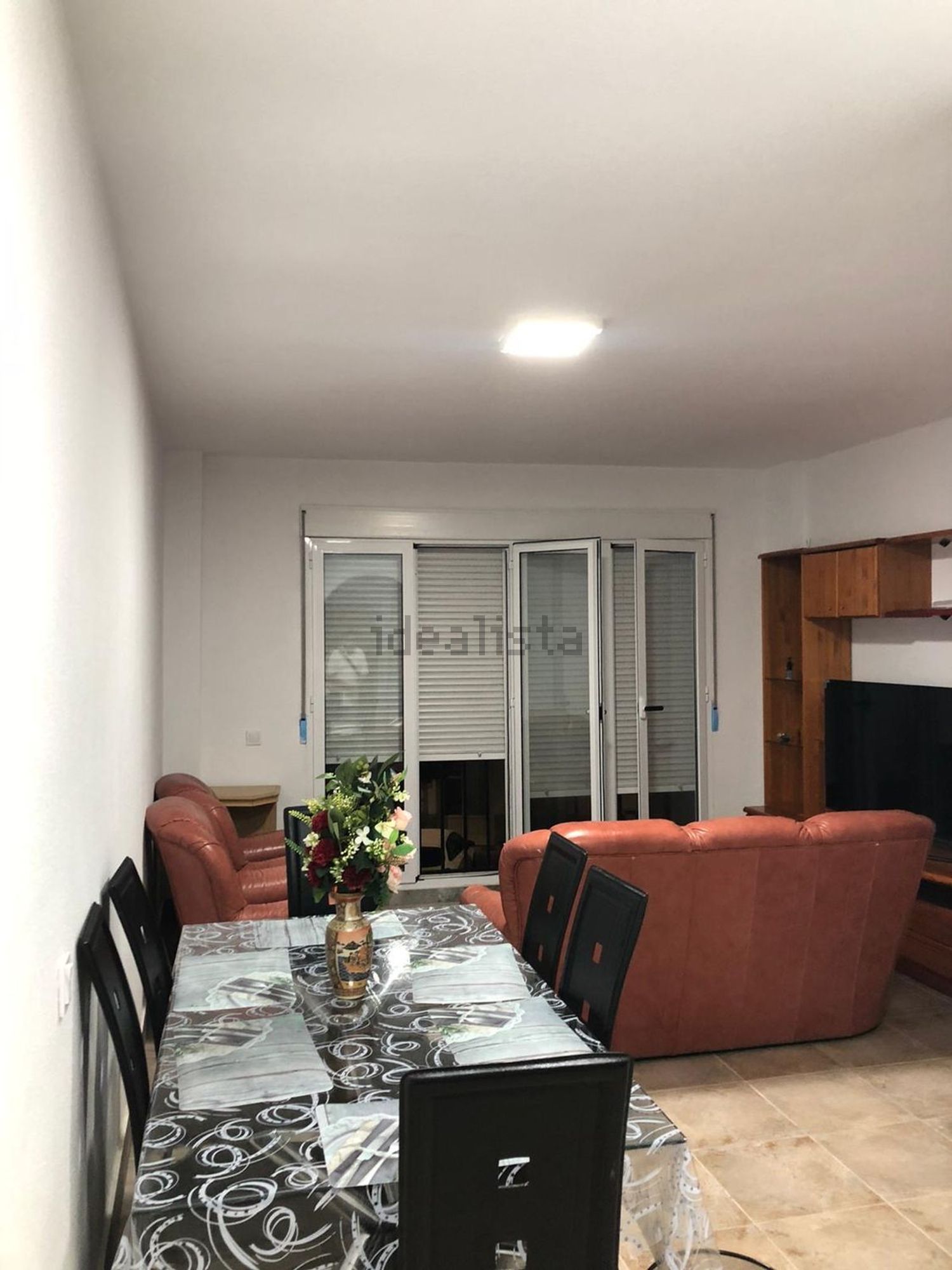 Habitació de lloguer, Vera