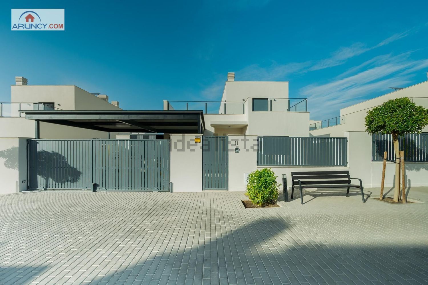 Haus 220 m² in Dos Hermanas