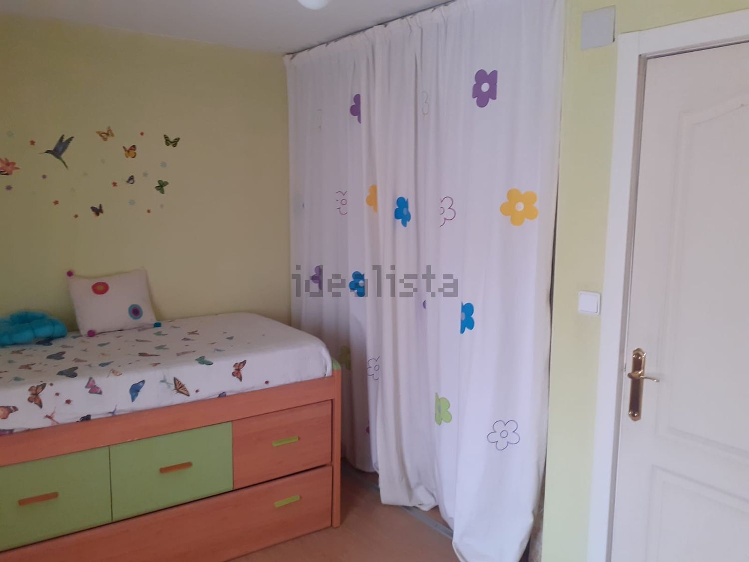Casa de 150 m² en Benavides