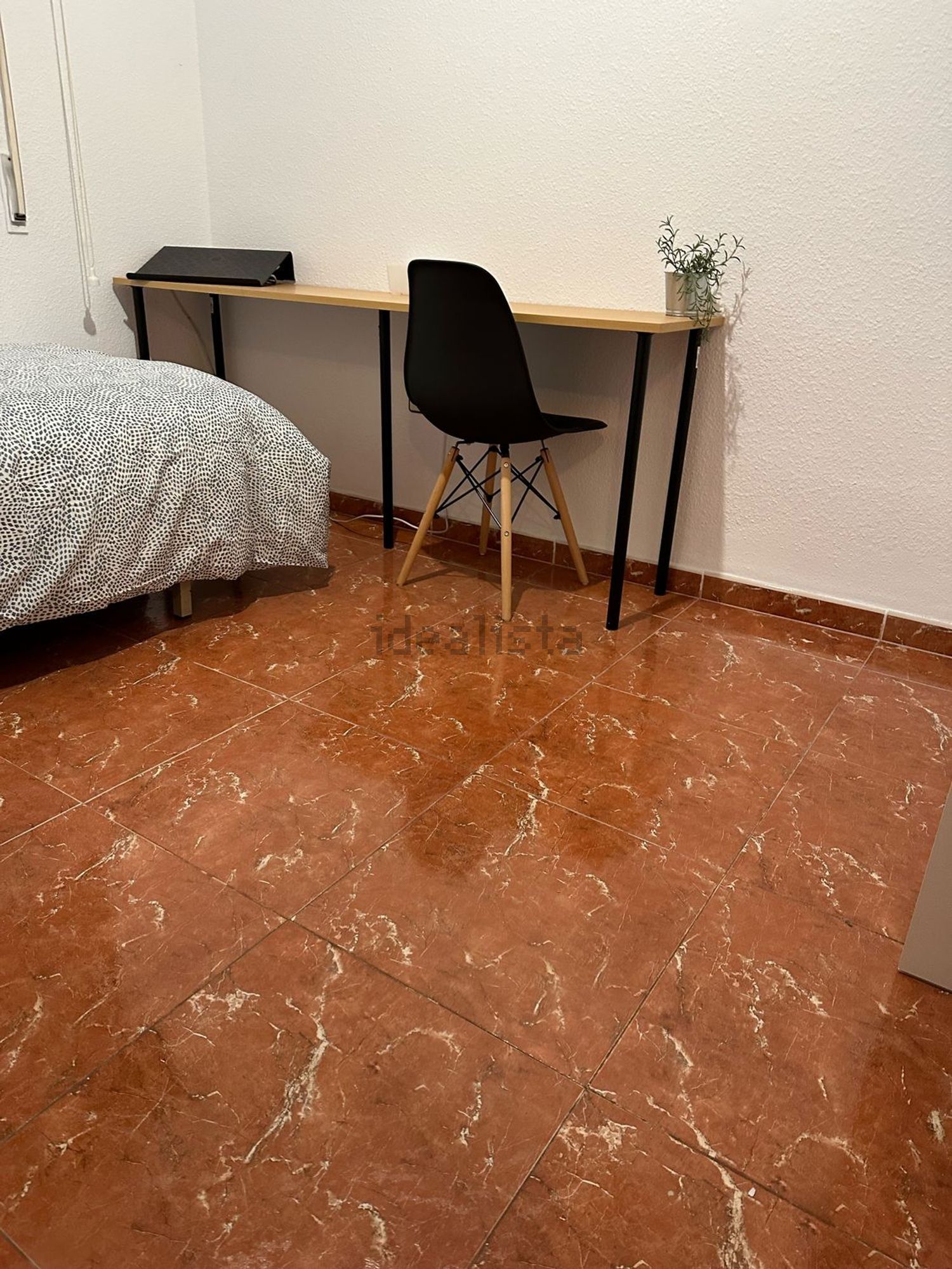 Room for rent, Almeria