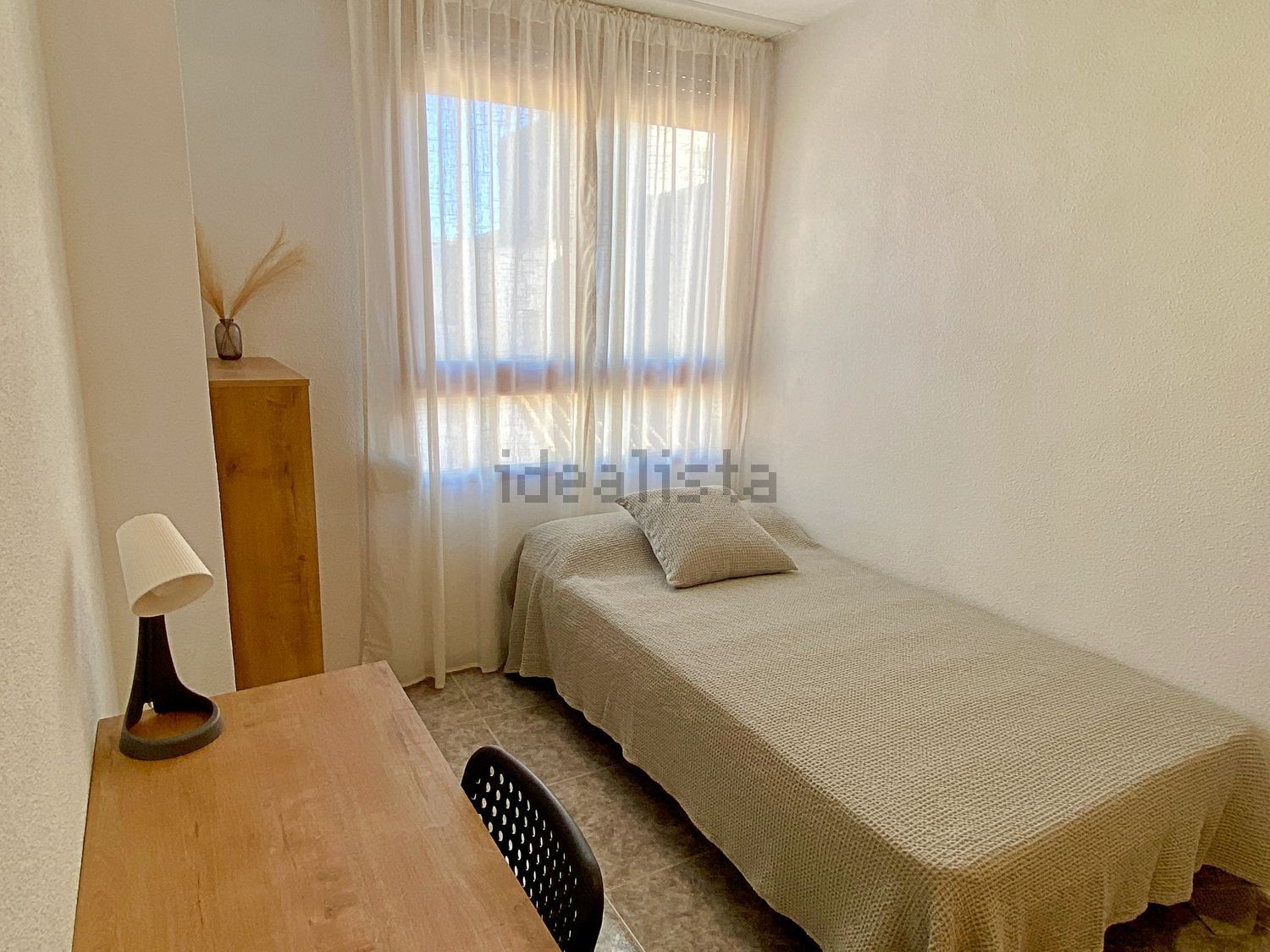 Room for rent, Sueca