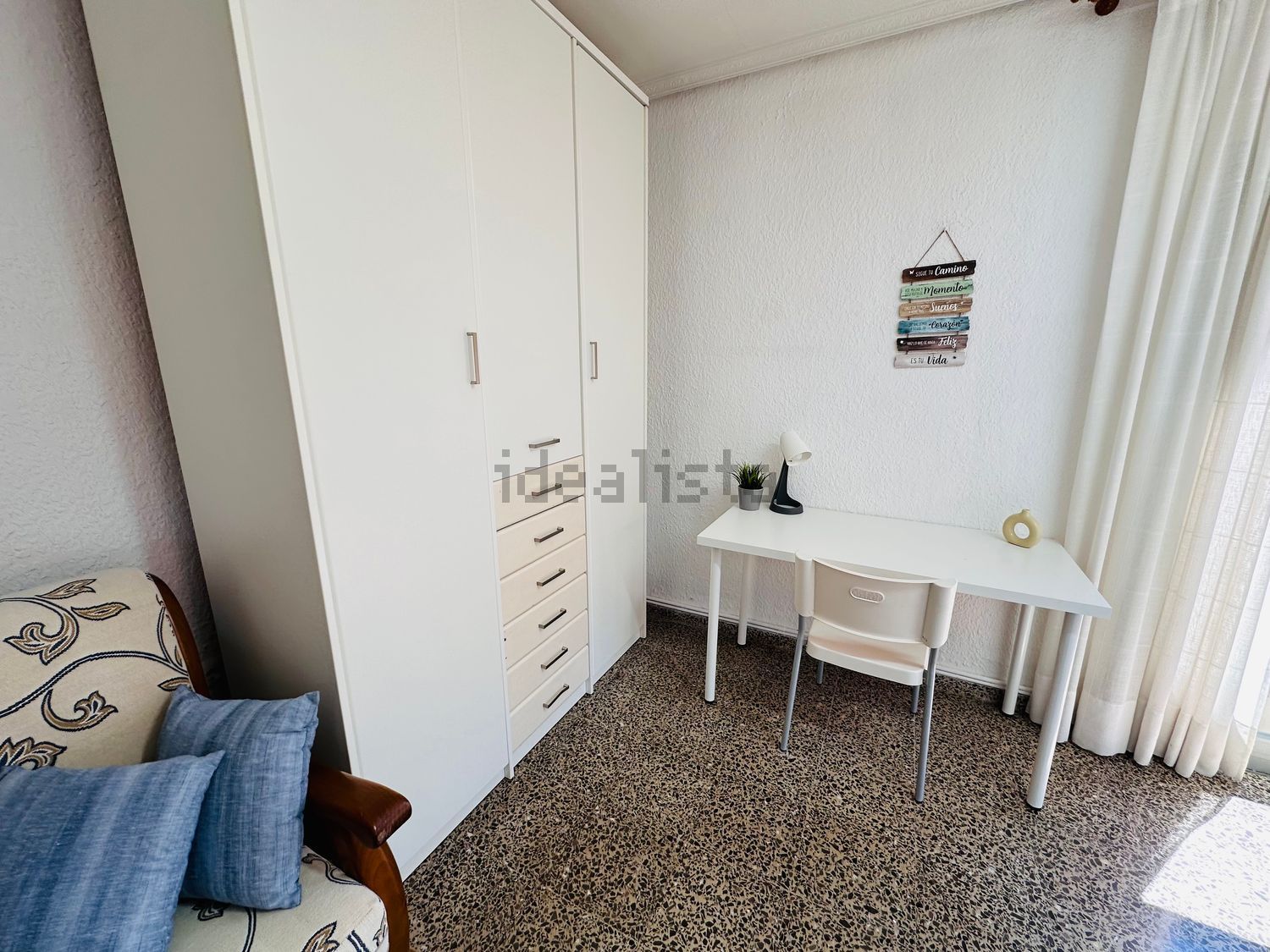 Habitació de lloguer, Osca