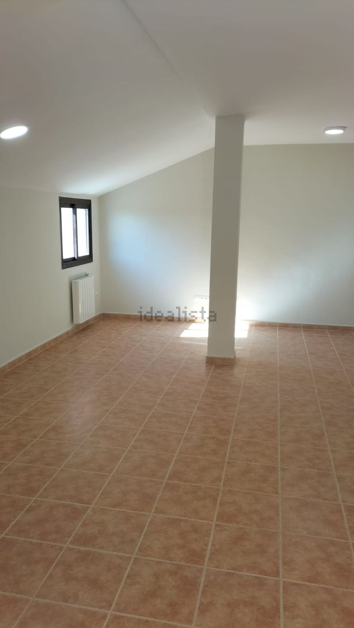 Flat 140 m² in Cabezamesada