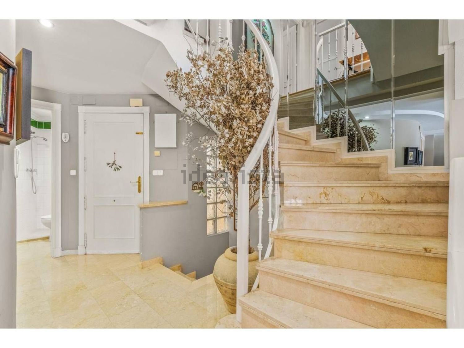 Будинок 300 м² у Alacant / Alicante
