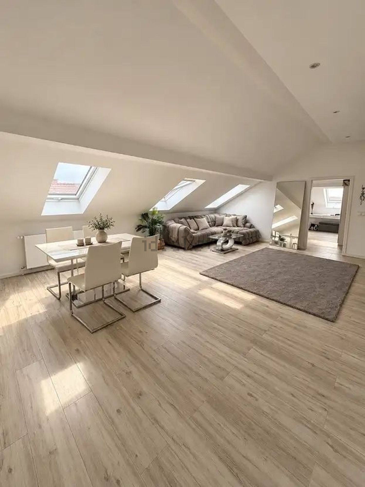 Flat 88 m² in Madrid