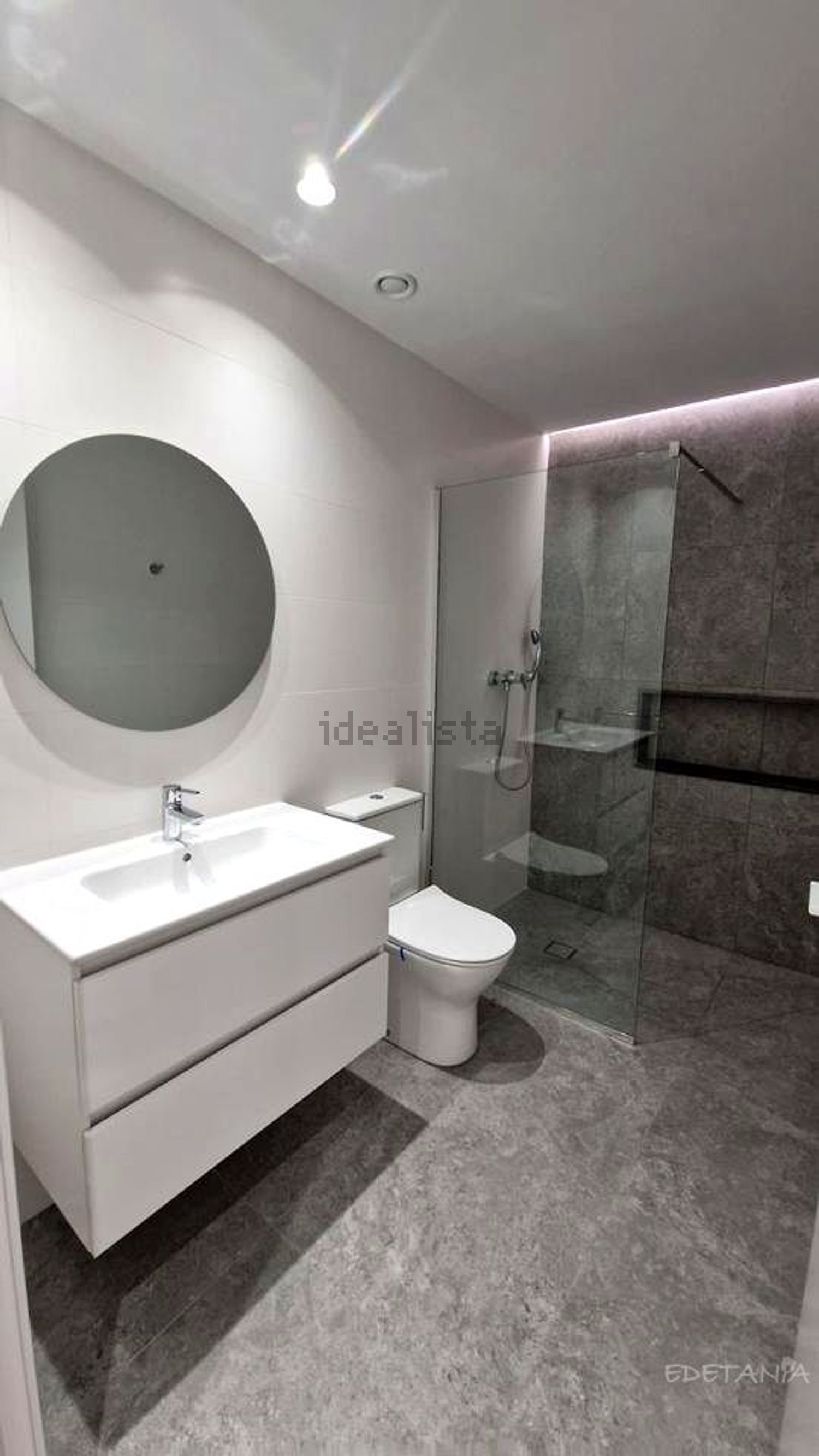 Piso de 83 m² en Vinalesa