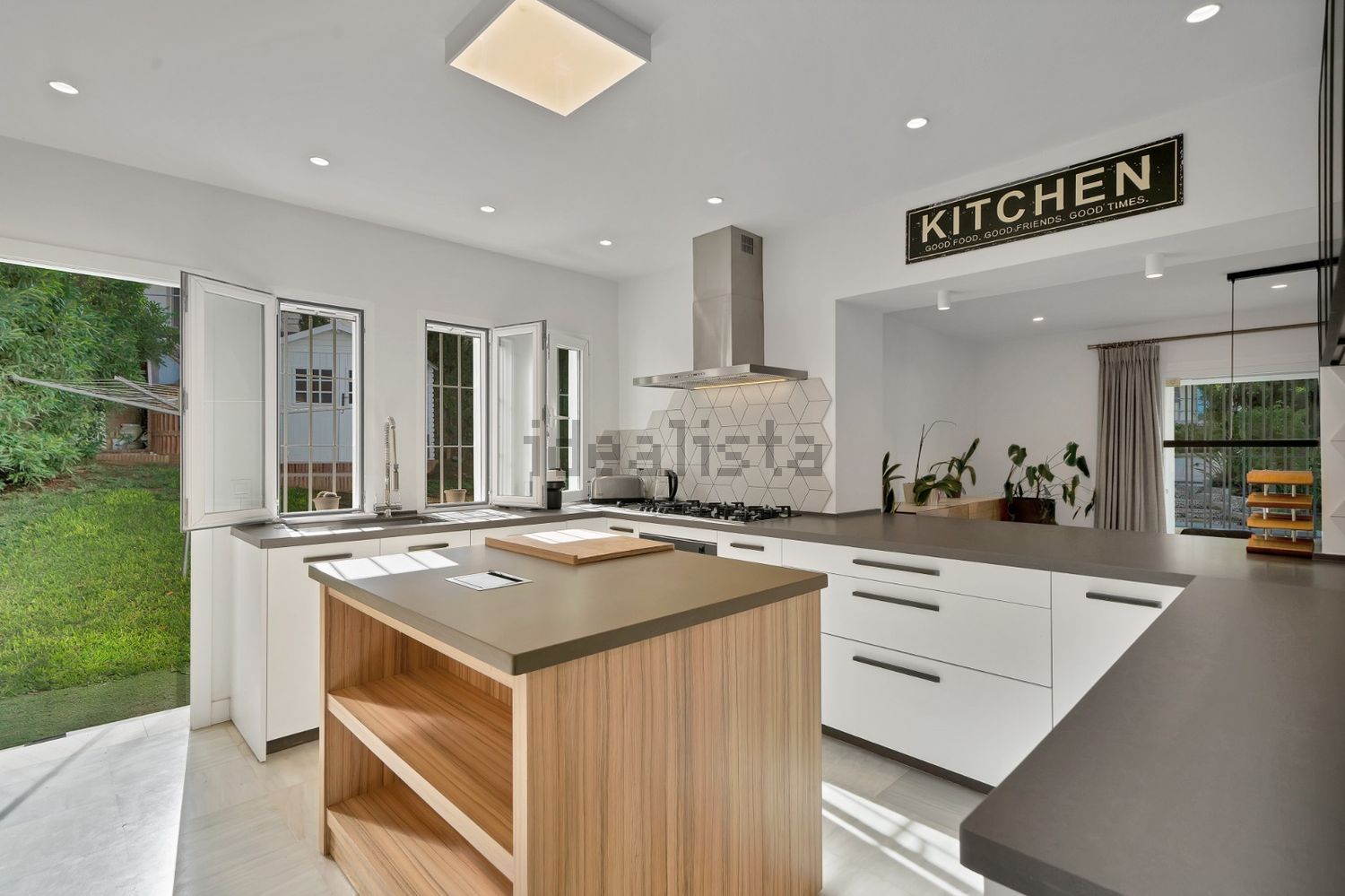 Haus 280 m² in Marbella