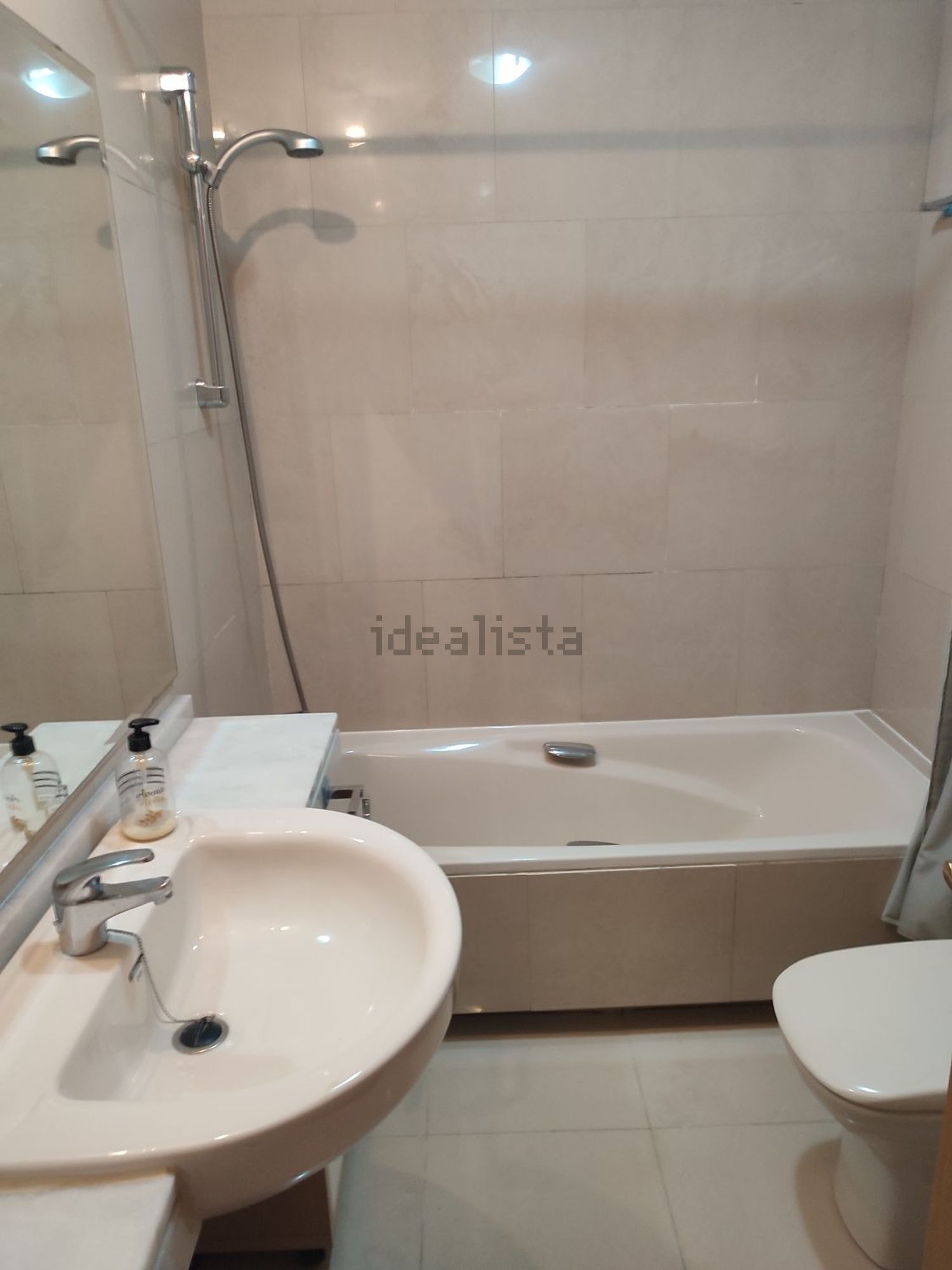 Flat 125 m² in Seville