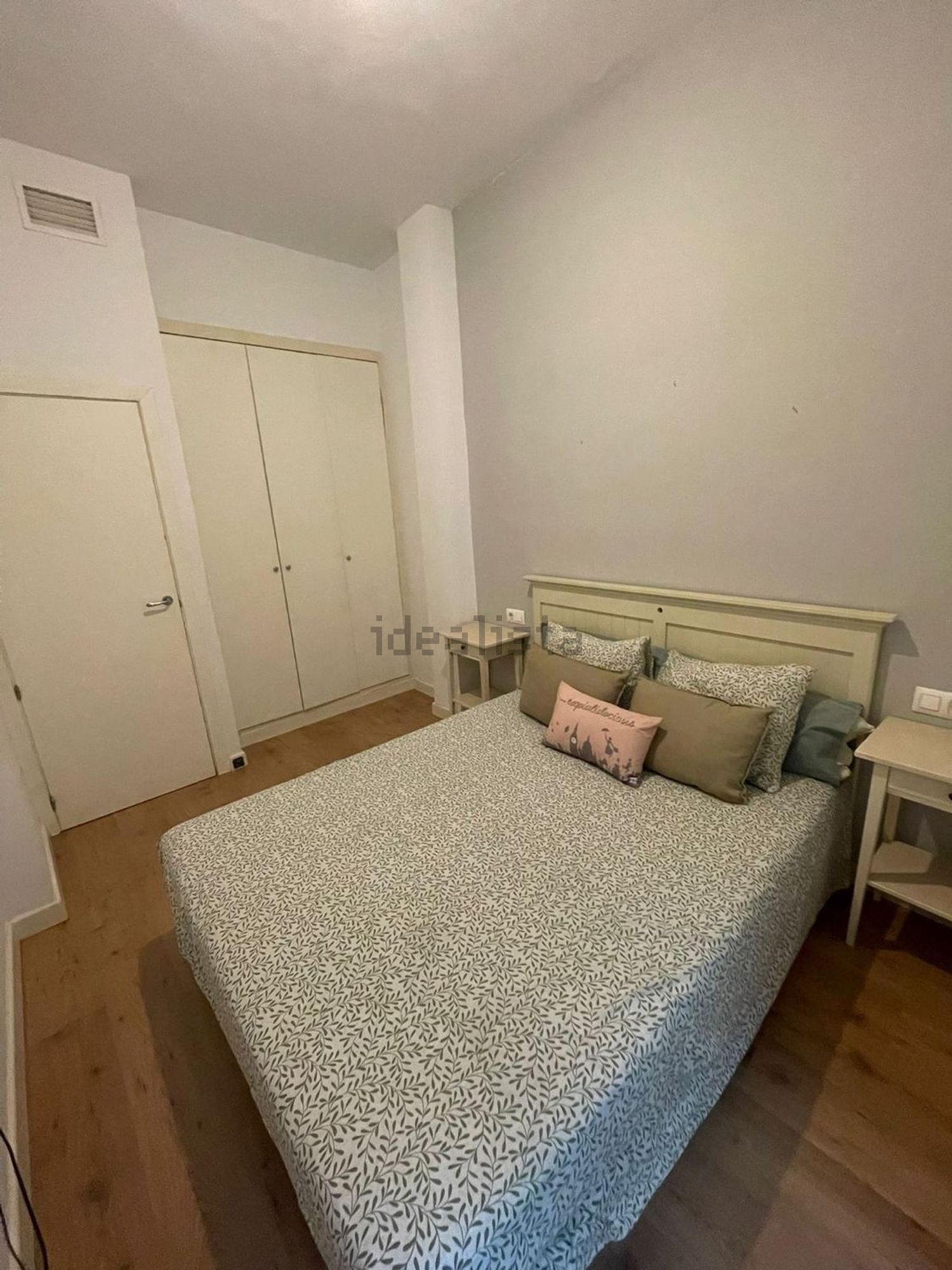 Piso de 60 m² en Sevilla