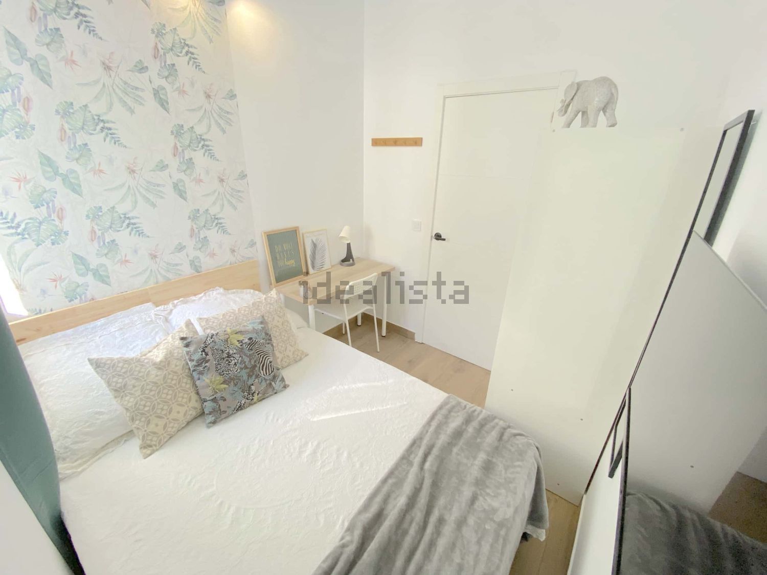 Habitación 200 m², Sevilla