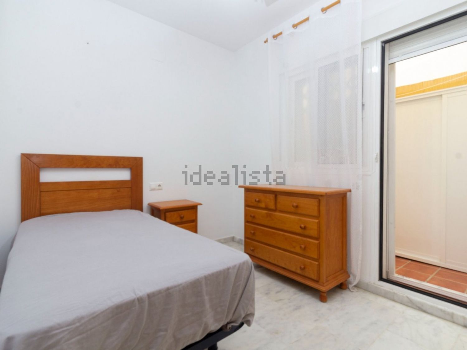 Piso de 76 m² en Motril