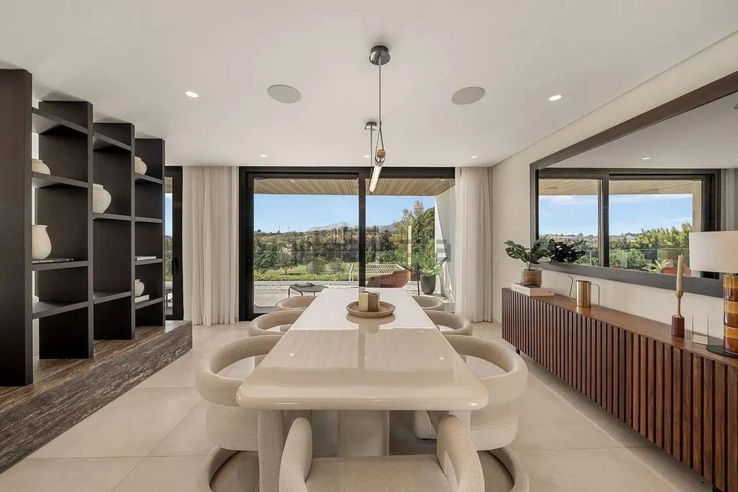 Haus 443 m² in Marbella