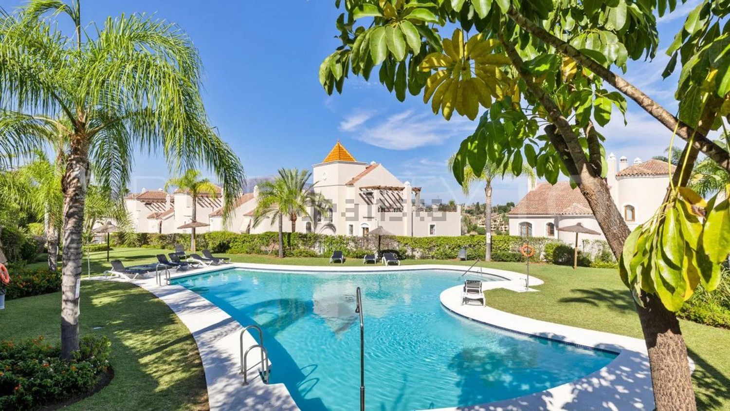 Casa de 200 m² en Estepona