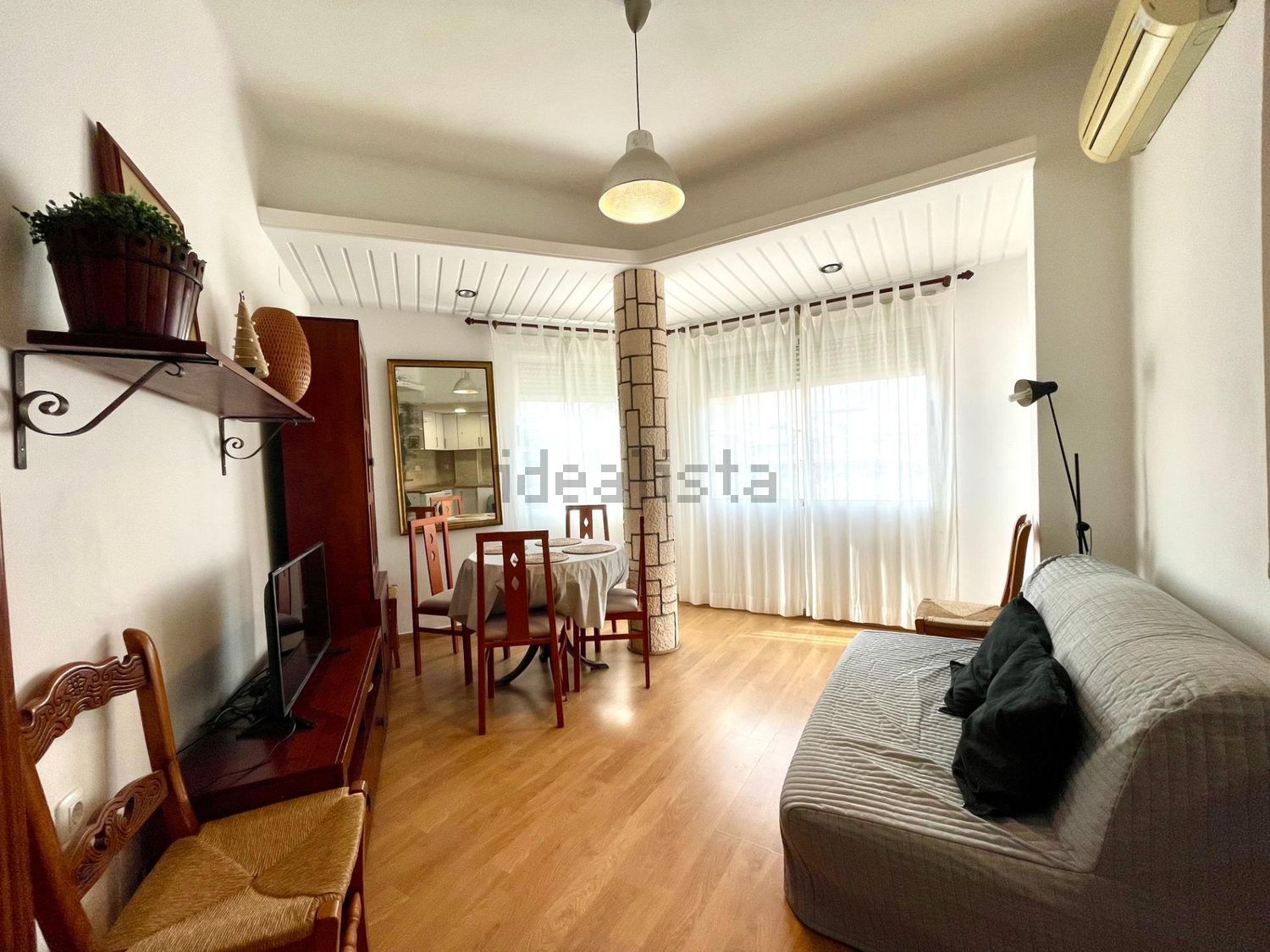 Wohnung 76 m² in Valencia