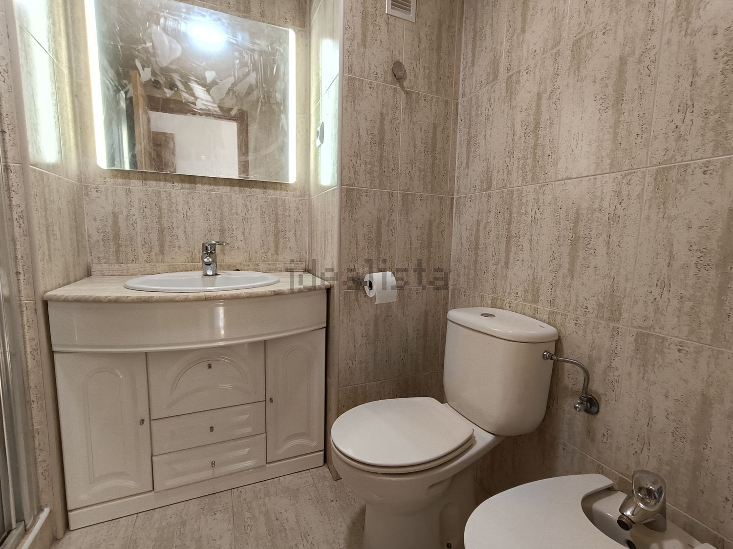 Flat 100 m² in Madrid