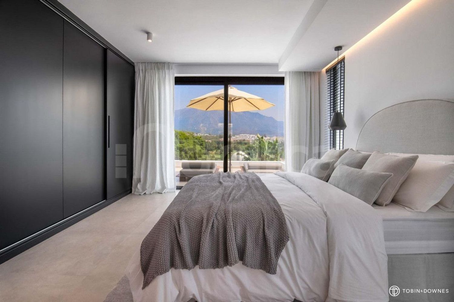 Haus 455 m² in Marbella