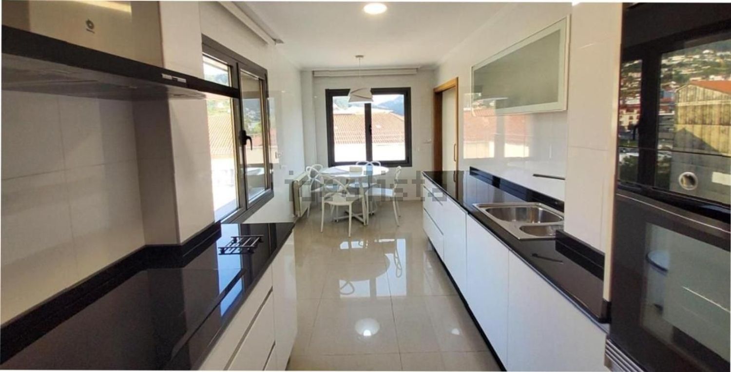 Wohnung 130 m² in Bueu
