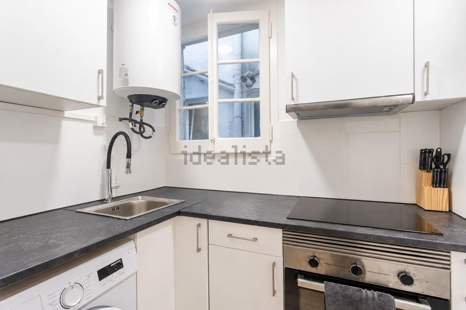 Квартира 100 м² у Барселоні