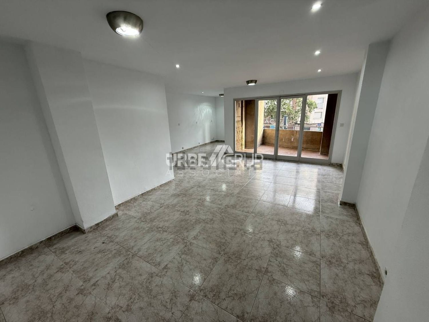 Pis de 88 m² a Terrassa