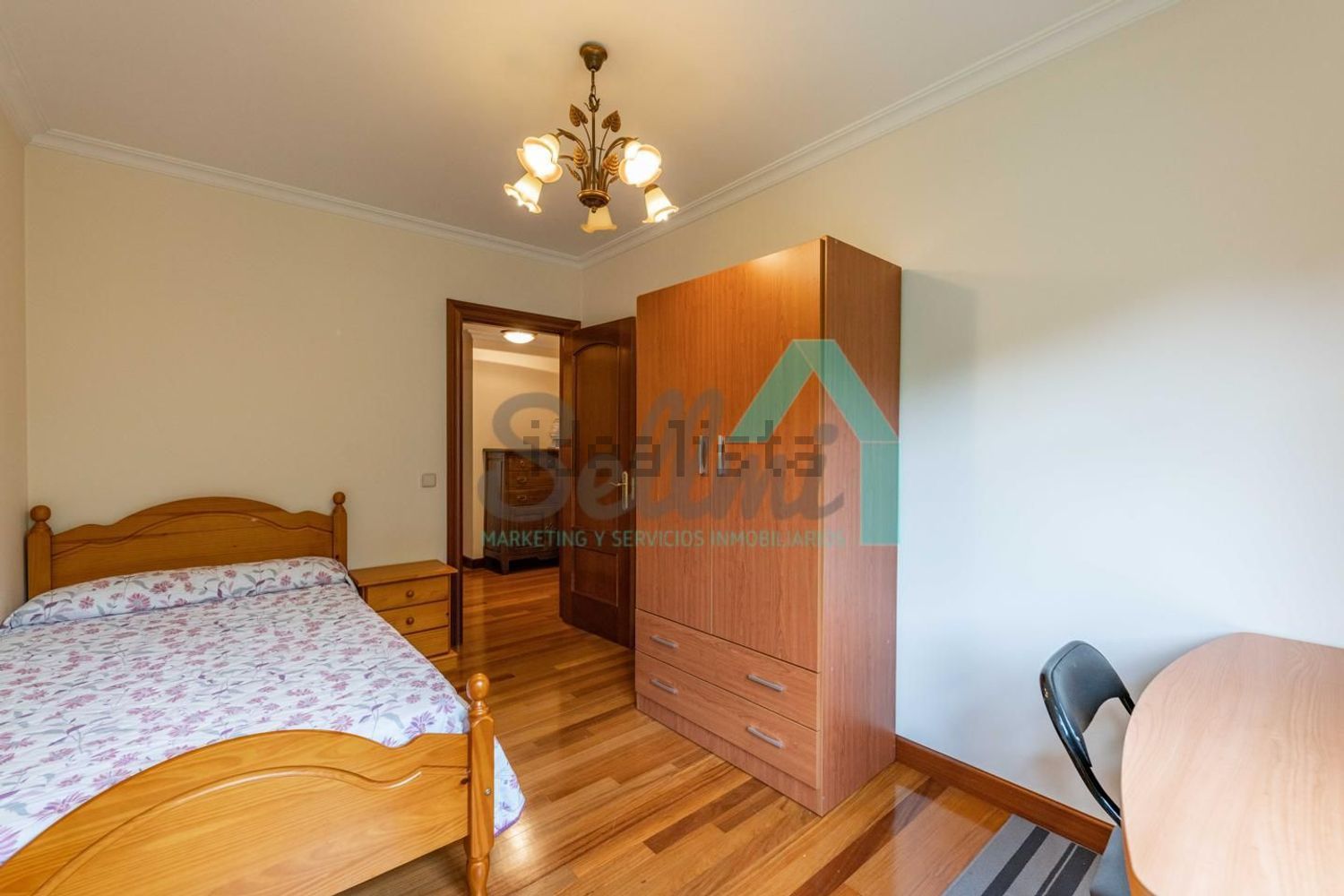 Piso de 111 m² en Oviedo
