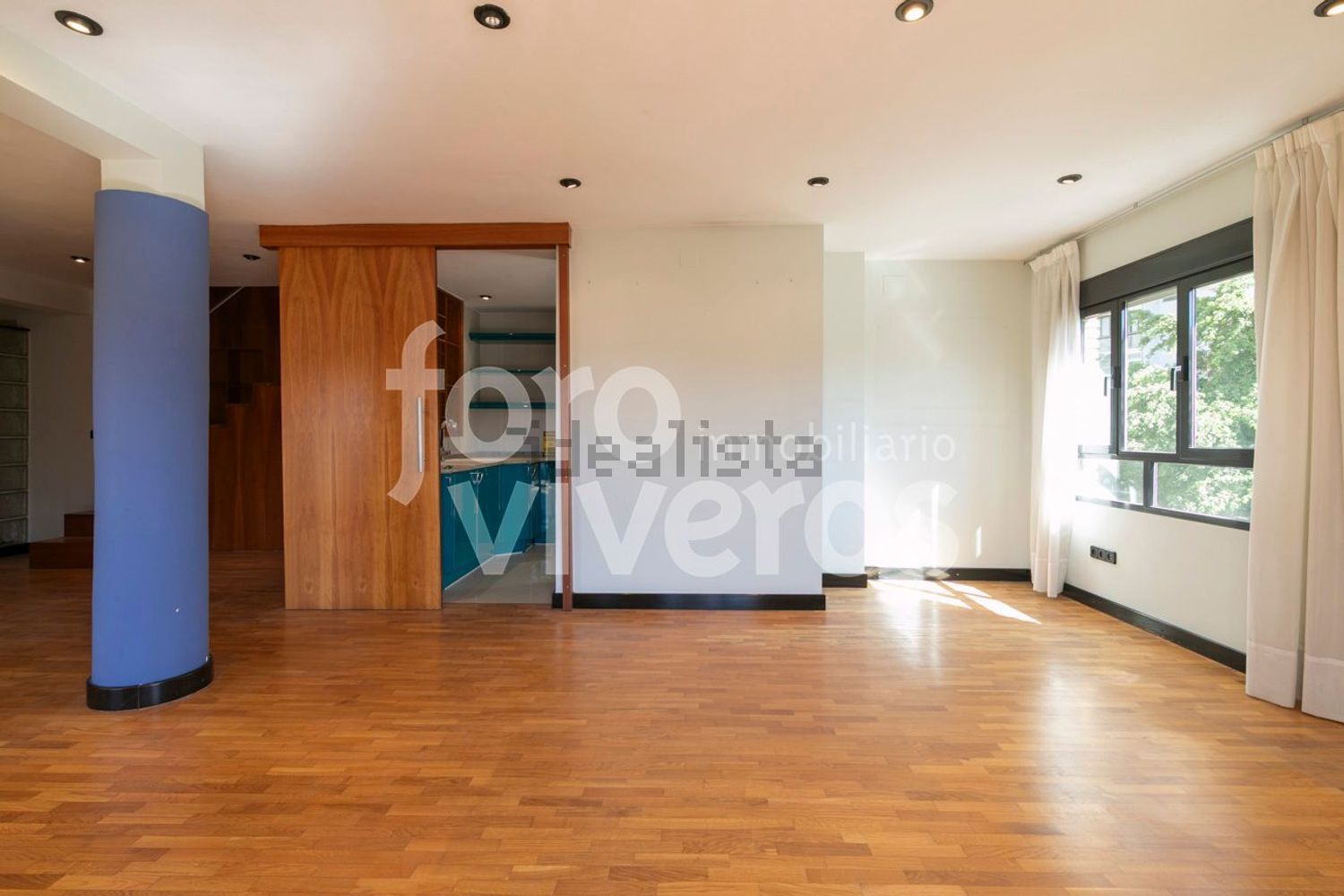 Appartamento 216 m² a Valencia