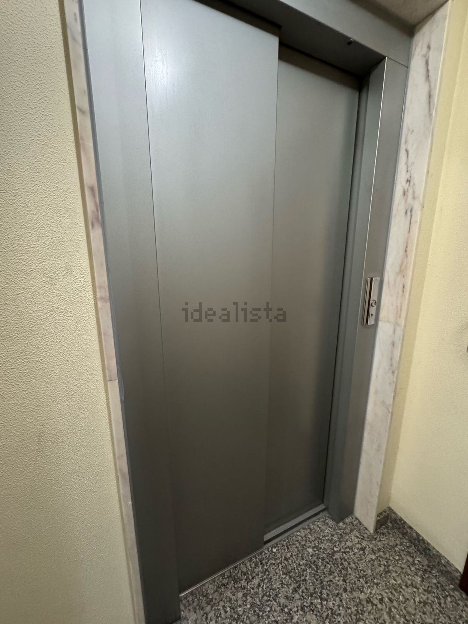Pis de 105 m² a Santiago de Compostel·la