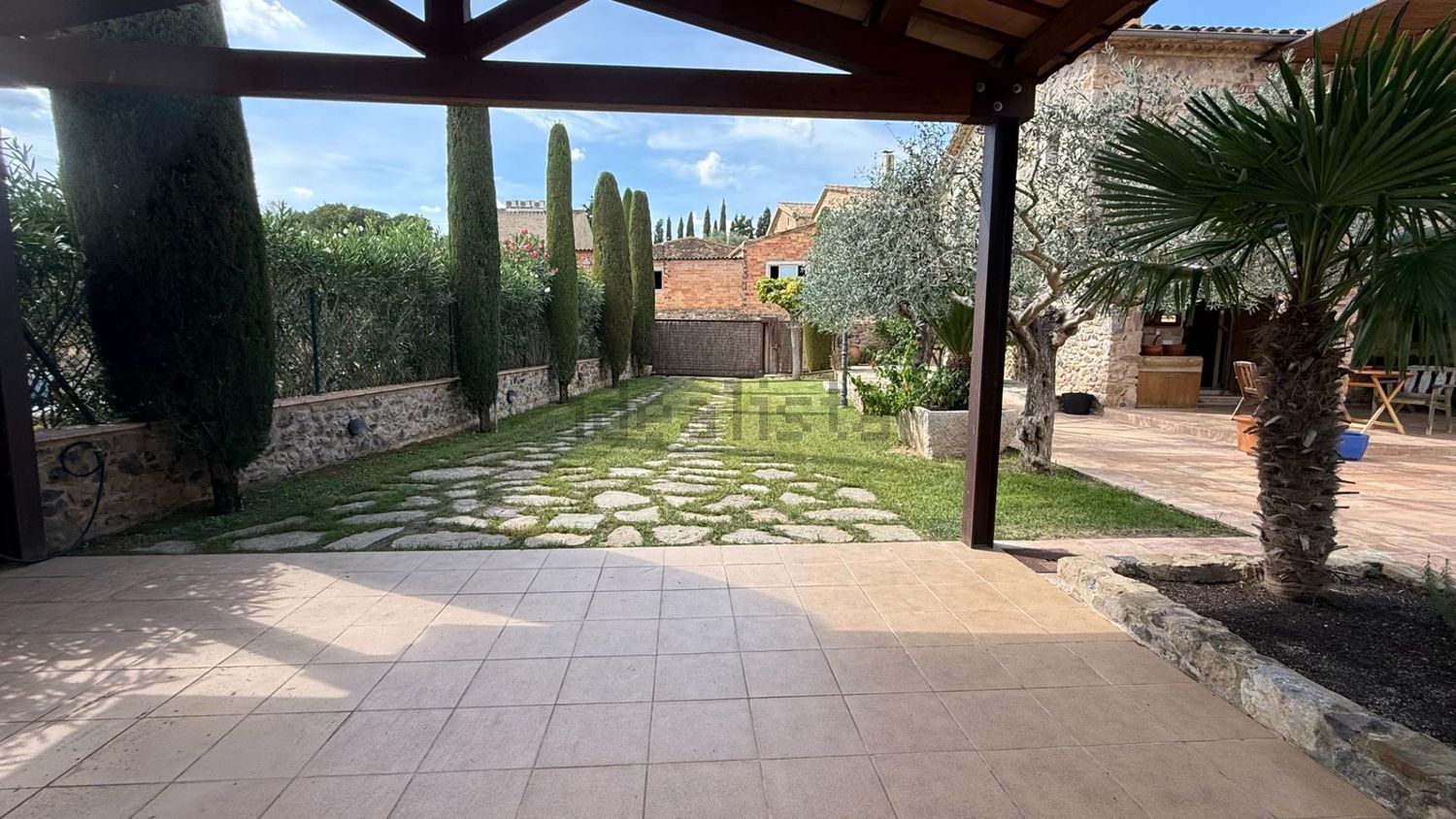 Appartement 282 m² à Garrigàs