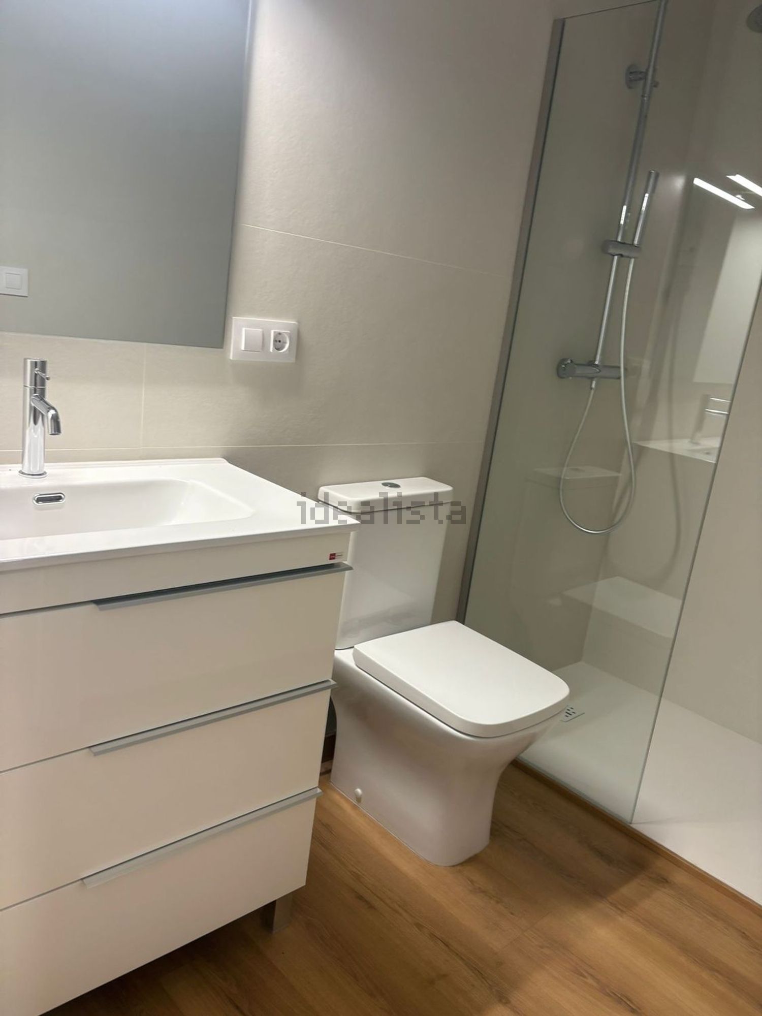 Pis de 78 m² a València
