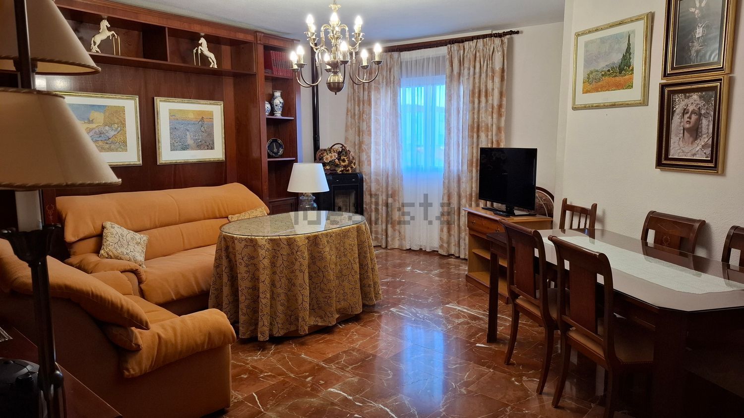 Piso de 105 m² en Baeza