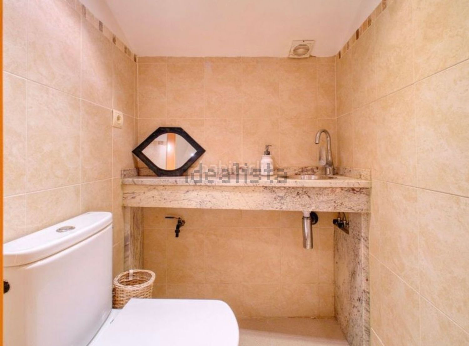 Maison 86 m² à Batea