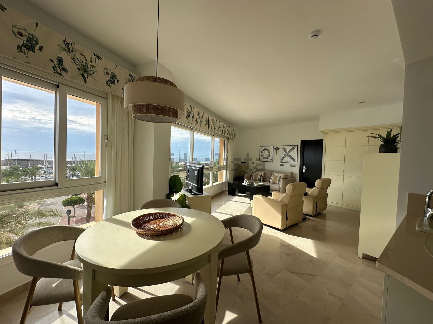 Flat 120 m² in Águilas