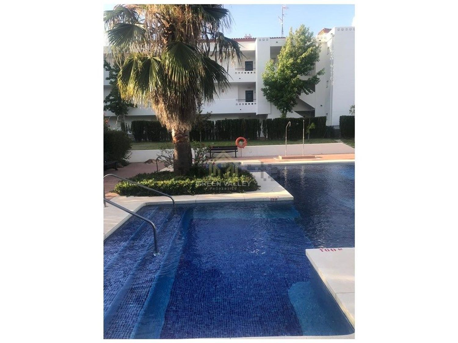 Piso de 100 m² en La Línea de la Concepción