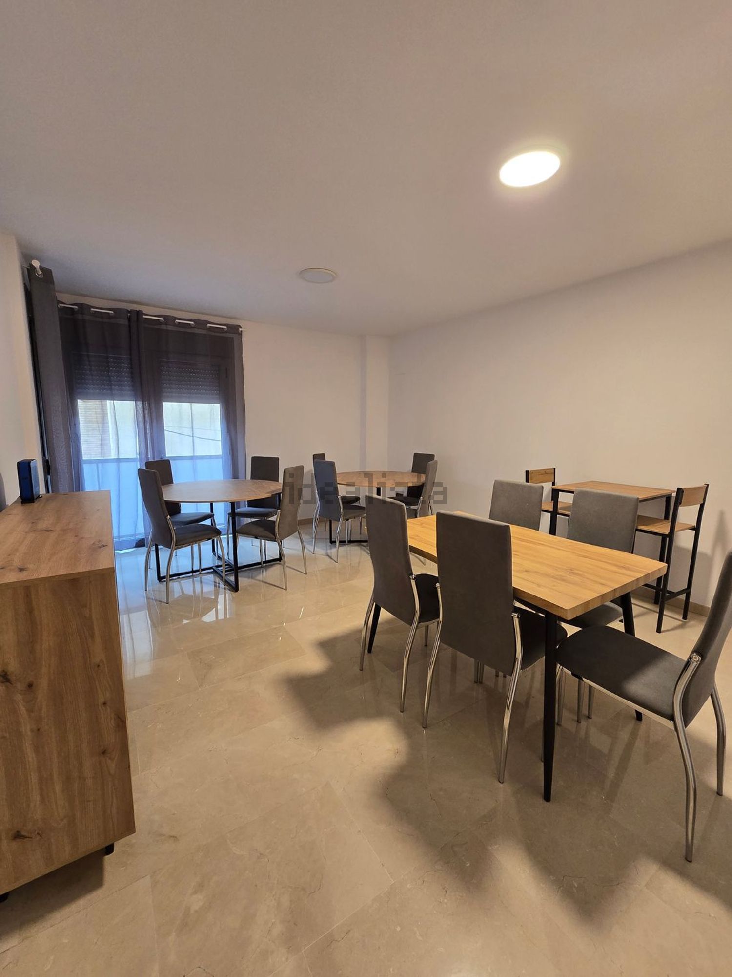 Habitació de lloguer, Osca