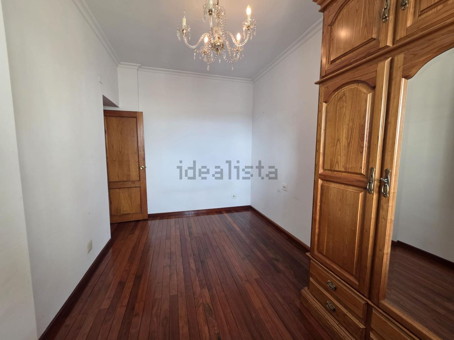Pis de 100 m² a Ourense
