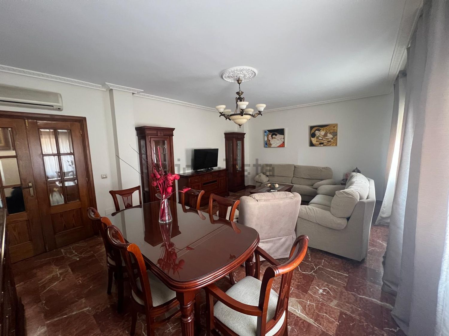 Piso de 130 m² en Baeza